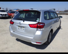 Toyota Corolla Fielder 2015