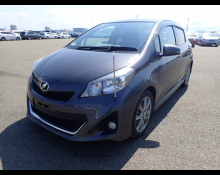 Toyota Vitz 2011