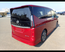 Nissan Serena 2023