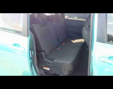Toyota Sienta 2019