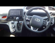 Toyota Sienta 2019