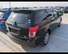 Toyota Corolla Fielder 2011
