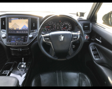 Toyota Crown 2016