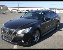 Toyota Crown 2015
