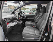 Toyota Voxy 2017
