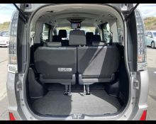 Toyota Voxy 2015