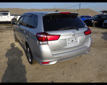 Toyota Corolla Fielder 2015