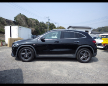 Mercedes Benz GLA-class 2022
