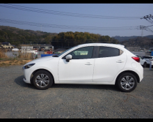 Mazda Mazda2 2021