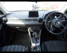 Mazda Mazda2 2021