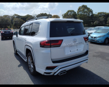 Toyota Land Cruiser 2023