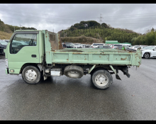 Isuzu Elf 2015