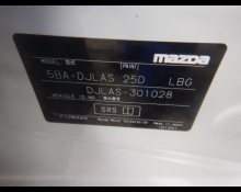 Mazda Mazda2 2023