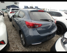 Mazda Mazda2 2022