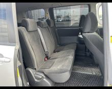 Toyota Noah 2013