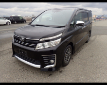 Toyota Voxy 2016