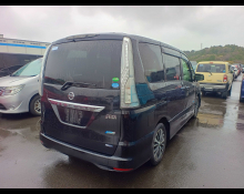 Nissan Serena 2015