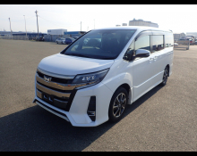 Toyota Noah 2017