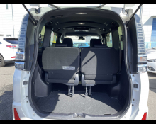 Toyota Voxy 2017