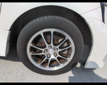 Toyota Sienta 2016