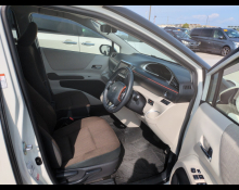 Toyota Sienta 2016