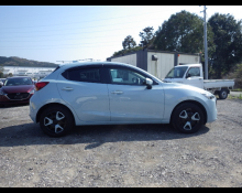 Mazda Mazda2 2024
