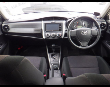 Toyota Corolla Fielder 2015