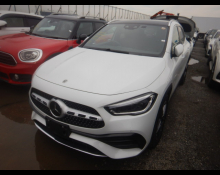 Mercedes Benz GLA-class 2023