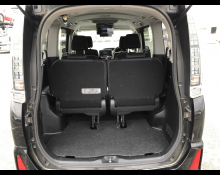 Toyota Voxy 2017