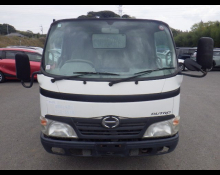 Hino Dutro 2010