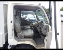Hino Dutro 2010