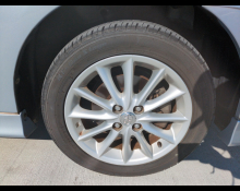 Toyota Corolla Fielder 2011