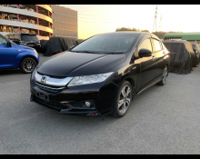 Honda Grace 2016