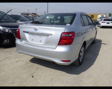 Toyota Corolla Axio 2015