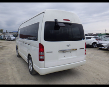 Toyota Hiace 2013