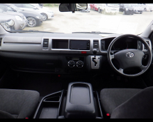 Toyota Hiace 2013