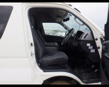 Toyota Hiace 2013