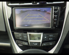 Toyota Ractis 2015