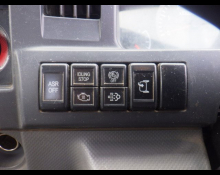 Isuzu Elf 2012