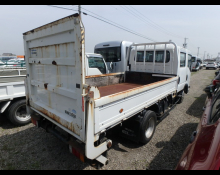 Isuzu Elf 2017