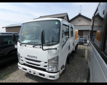 Isuzu Elf 2017