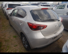 Mazda Mazda2 2022