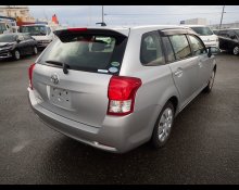 Toyota Corolla Fielder 2014