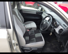 Toyota Corolla Axio 2014