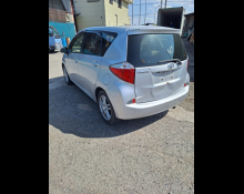 Toyota Ractis 2013