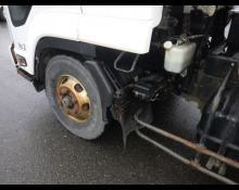 Isuzu Forward 2012