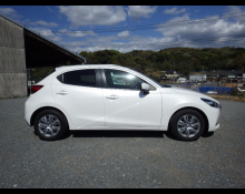 Mazda Mazda2 2023