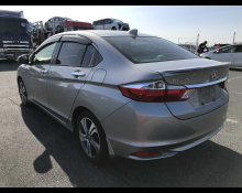 Honda Grace 2016