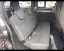 Nissan NV200 2021