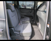 Toyota Sienta 2015
